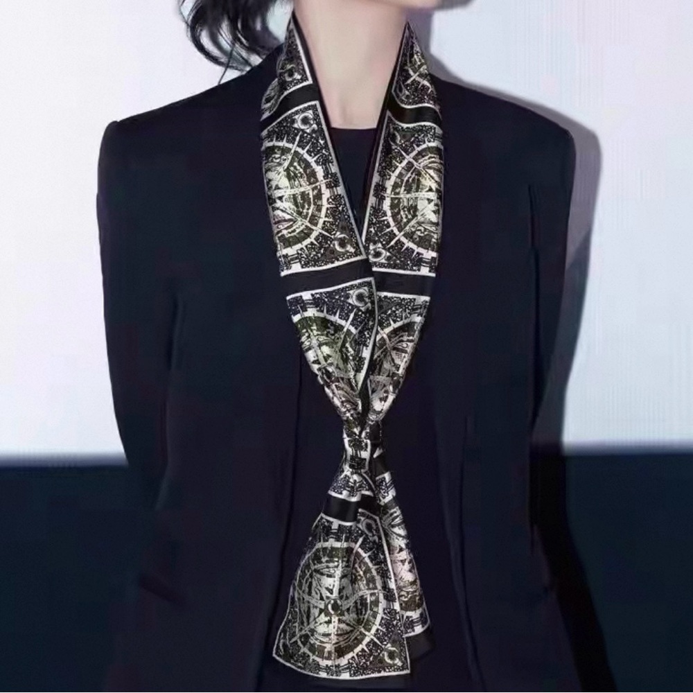 Elegant 100% Printed Silk Scarf